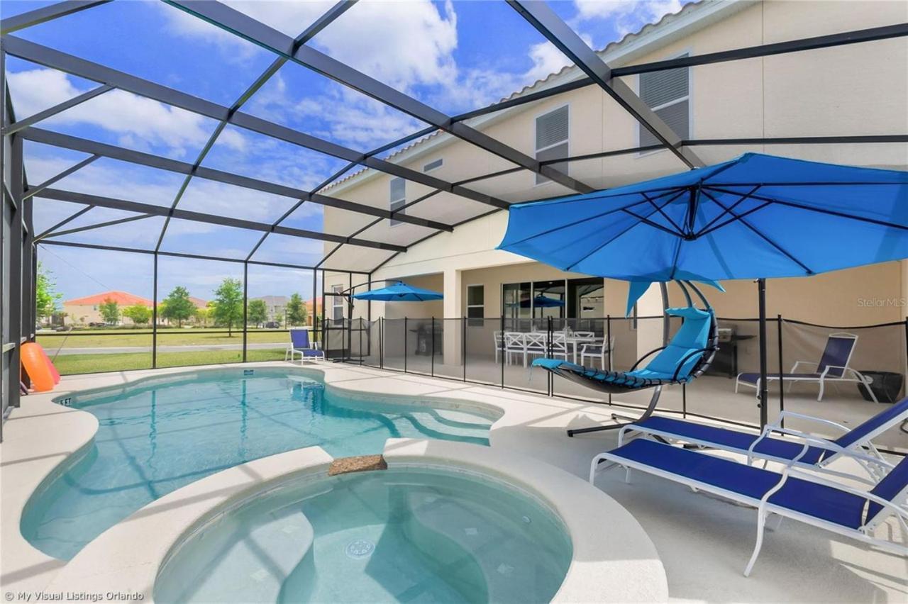 Oakwood Oasis Hotel Davenport Luaran gambar